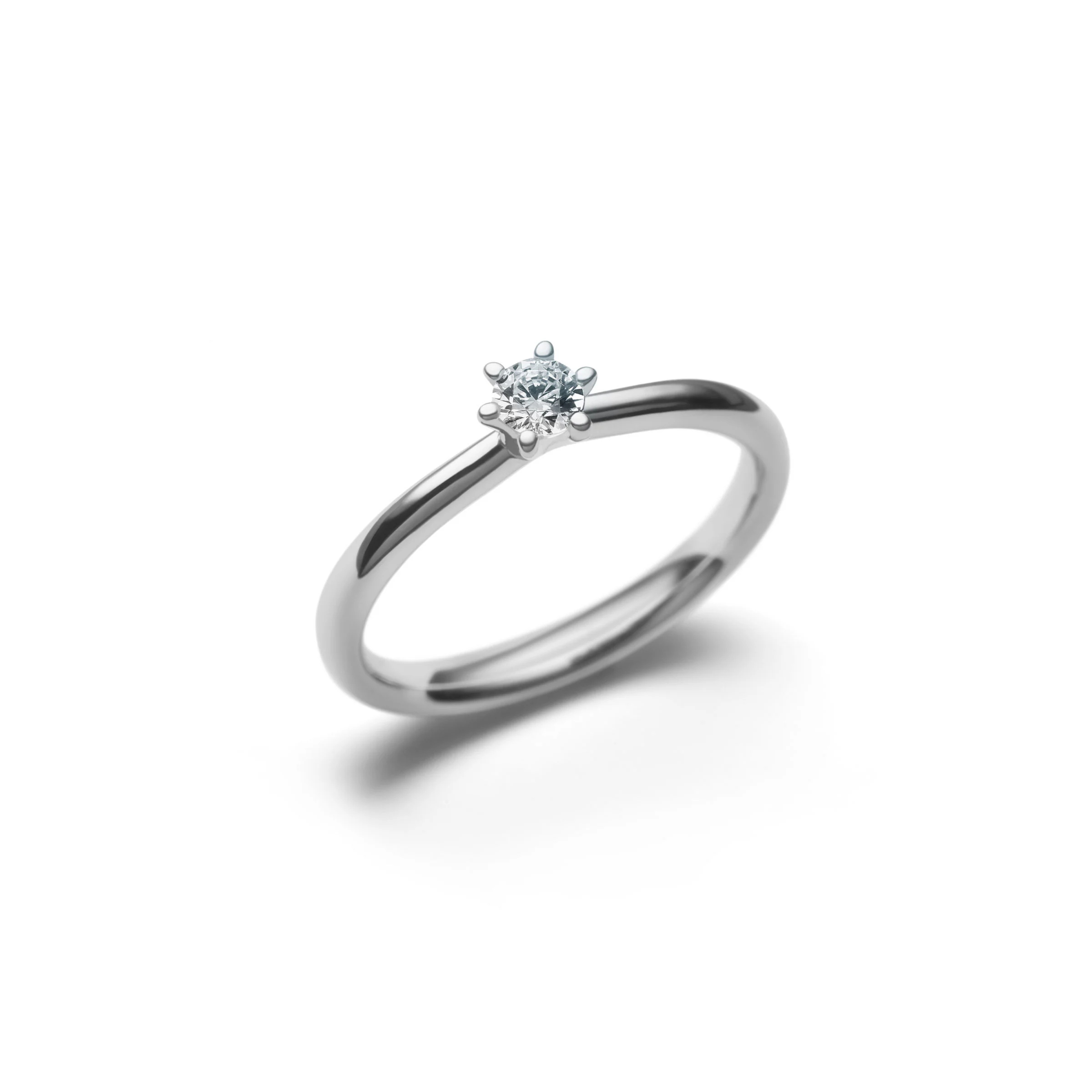 Ring ily Solitär 6 Krappen Platin 950/- mit Brillant